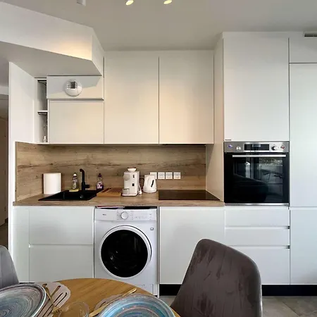 Apartment Standing 3 Pieces Cap D 'agde Ct037-053
